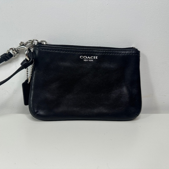 Coach Black Leather Zip Wristlet Wallet Charm Small - Picture 1 of 11